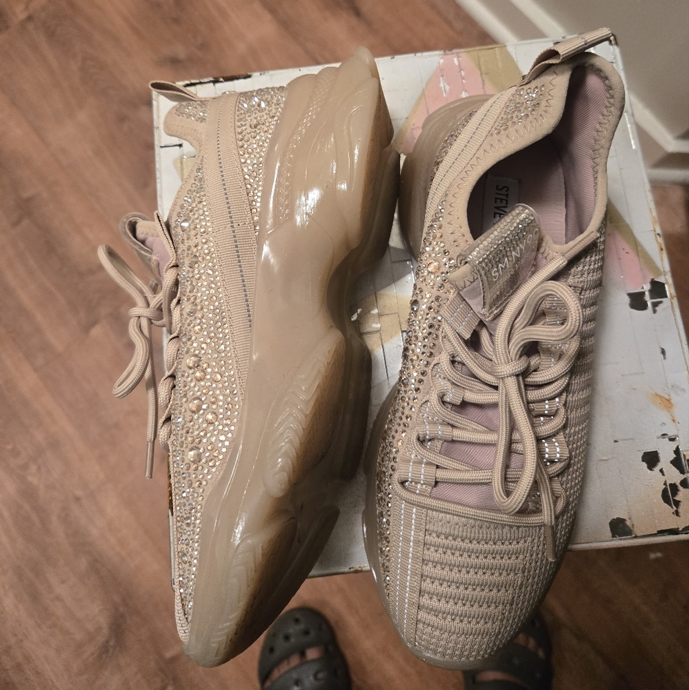 Steve Madden Sneakers Tan/Golden Rhinestone
